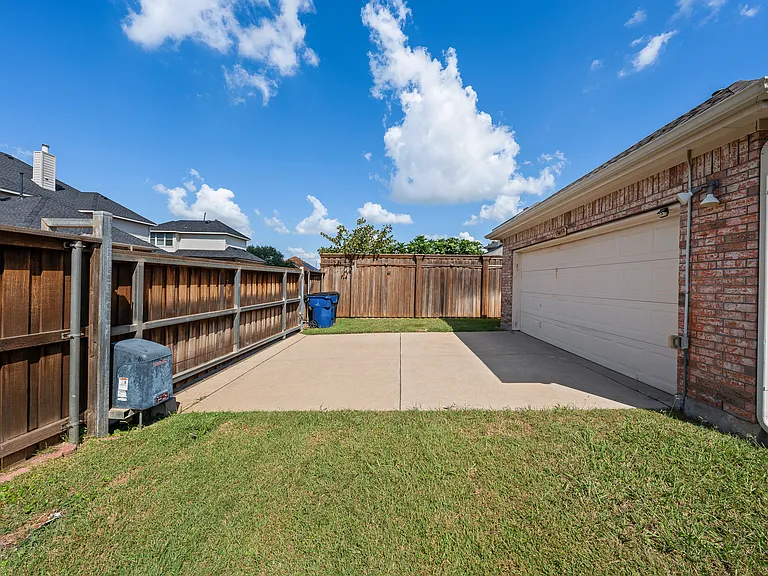 13459 Juneau Dr — Photo 27