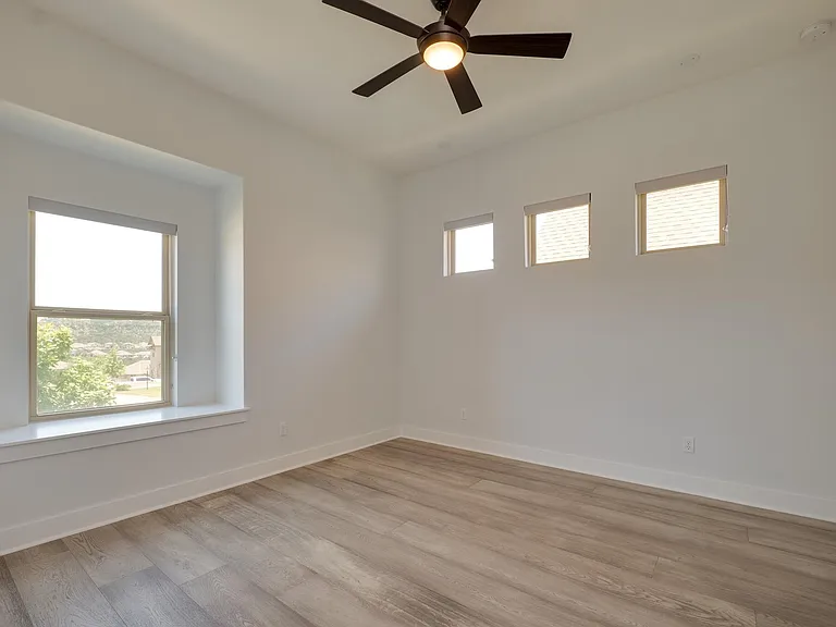 523 Baldovino Skyway — Photo 30
