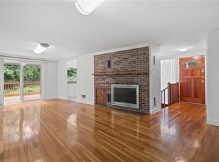 1816 Old Louisquisset Pike, Lincoln, RI 02865