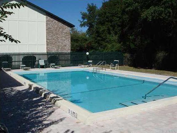 2nd image of 2299 Scenic Hwy APT M8