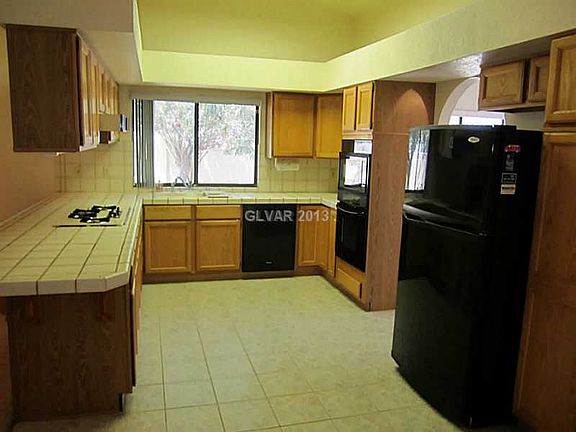 4th image of 6561 E Kell Ln