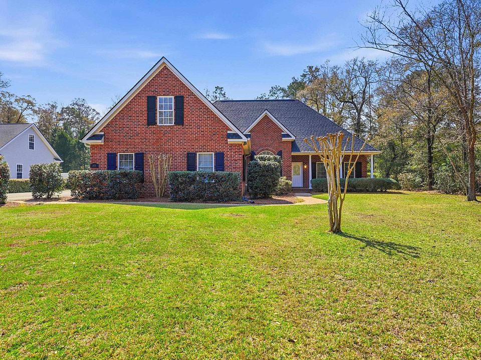 1st image of 373 Otter Run Rd.