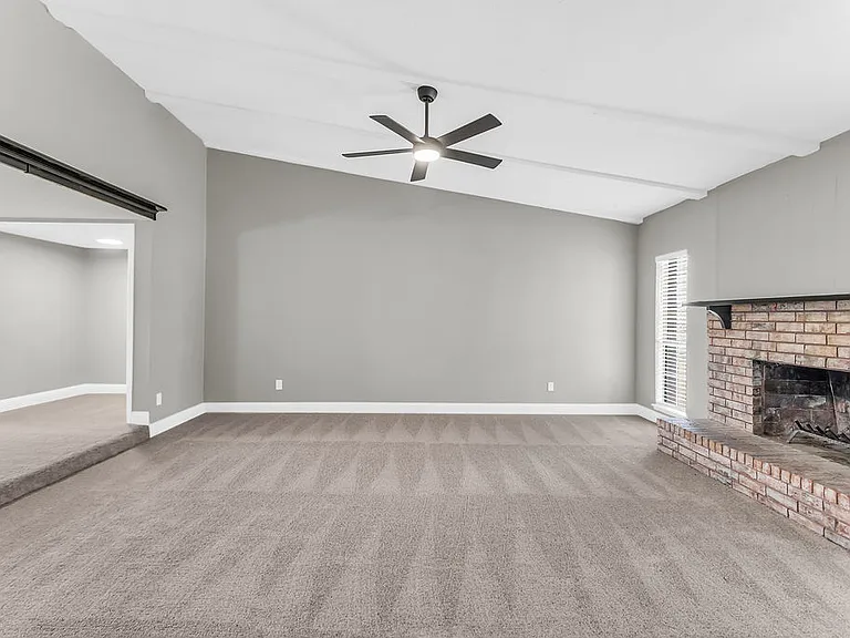 5264 Pruitt Dr — Photo 4