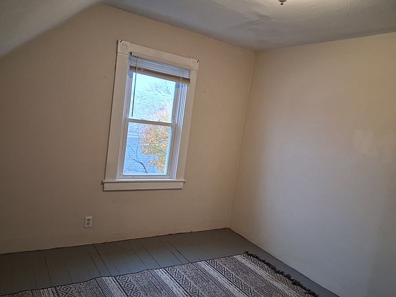 3rd image of 685 Cottage St #3