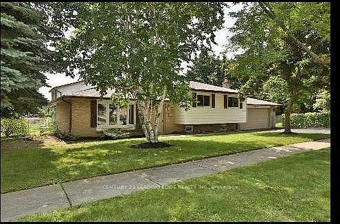 2nd image of 3370 Charmaine Hts