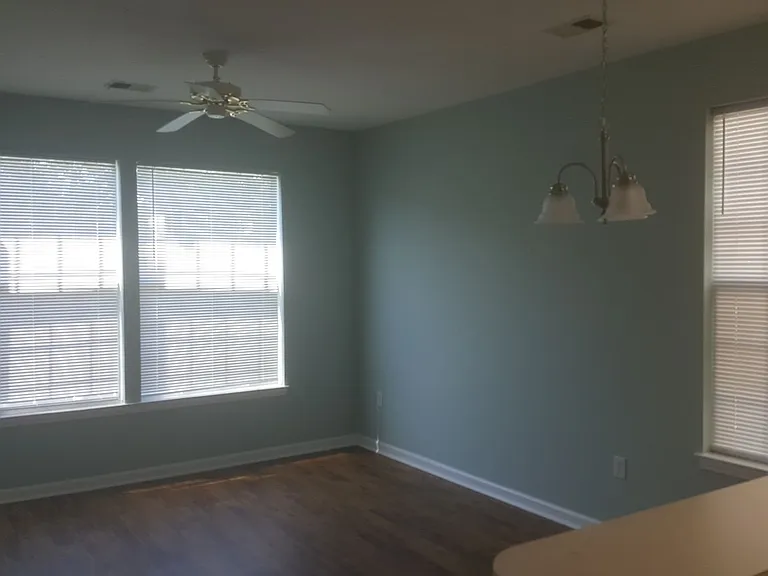1310 River Oaks Dr #2E — Photo 3