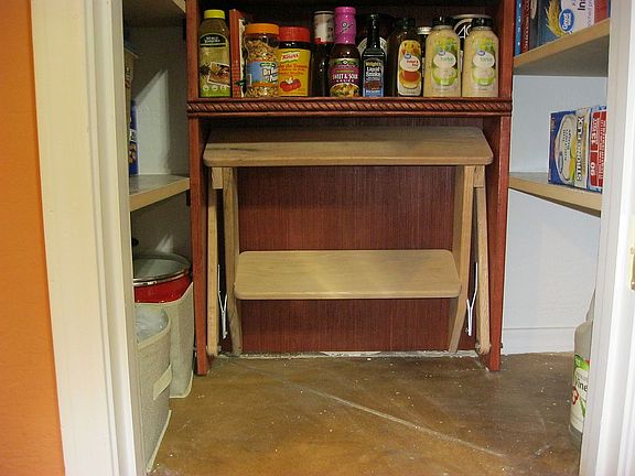 Stepstool Stowed Position