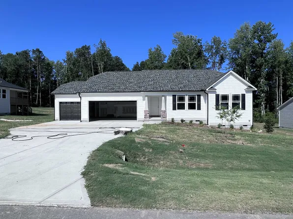 231 Paint Horse Dr, Benson, NC 27504
