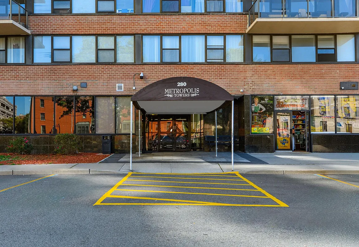 280 Luis M Marin Boulevard 3