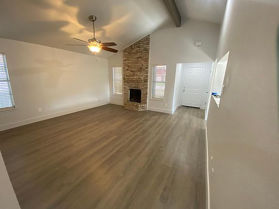 3rd image of 909 Saint Timothy St