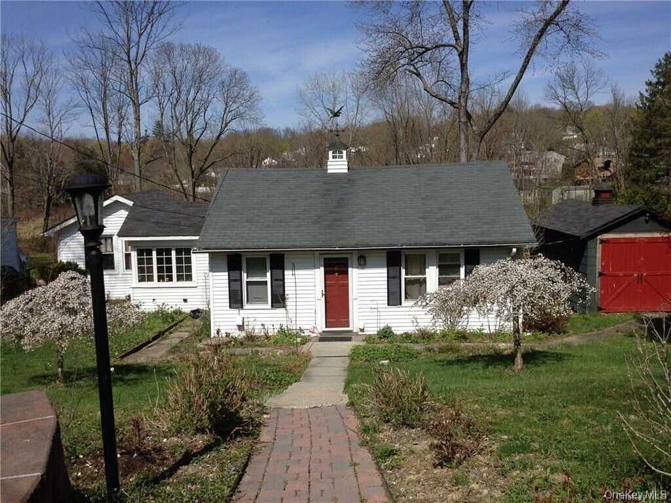 1st image of 17 Brookside Rd