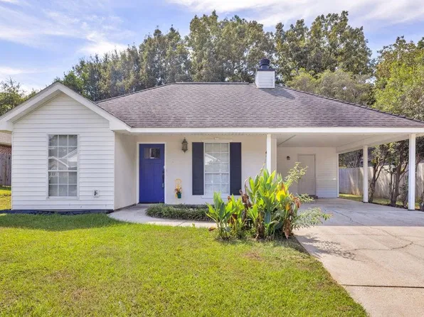 9810 Ana Hulu St, Diamondhead, MS 39525