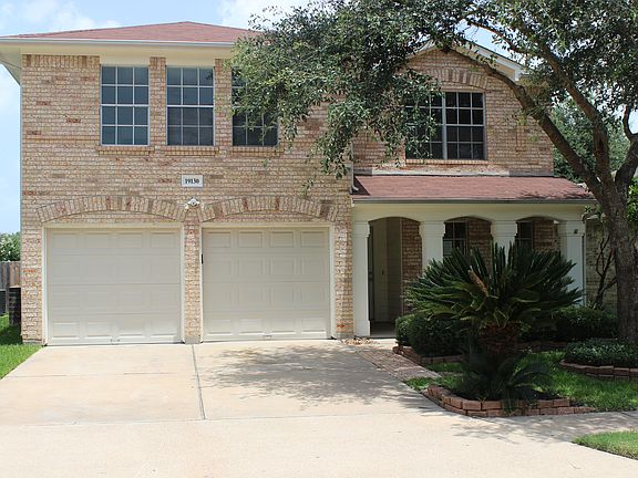 2nd image of 19130 Indian Stone Ln