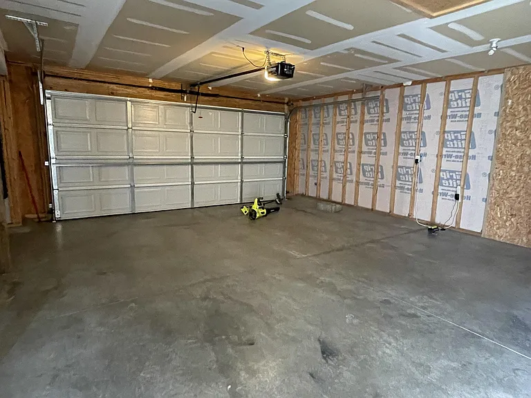 1001 Kadence Ln — Photo 37