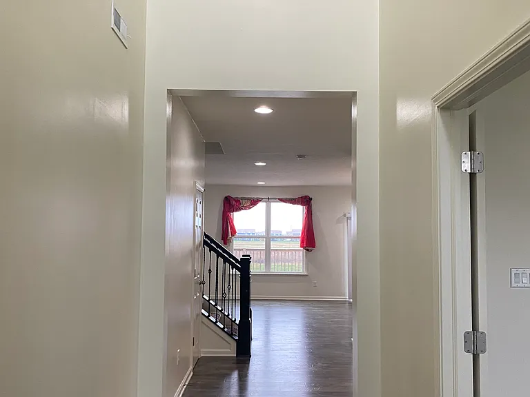 2630 Sheek Rd — Photo 22