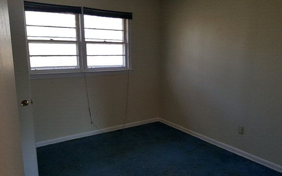 4th image of 176 Fellowship Dr