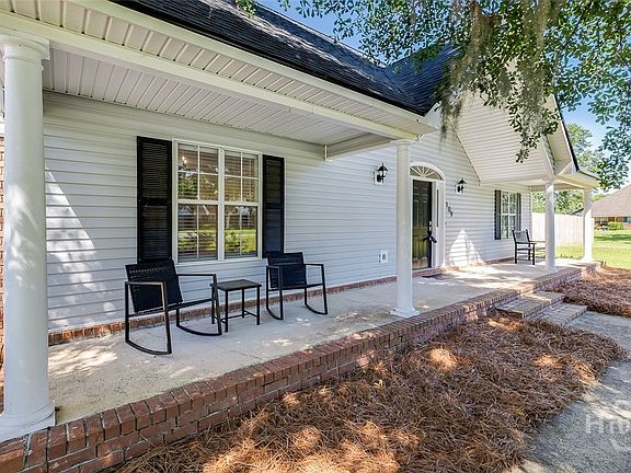 5th image of 109 Kensington Circle