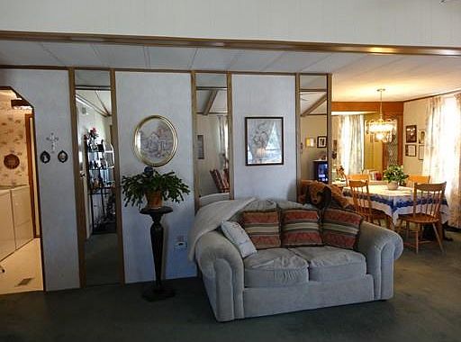 2nd image of 276 Lunenburg St #L-63