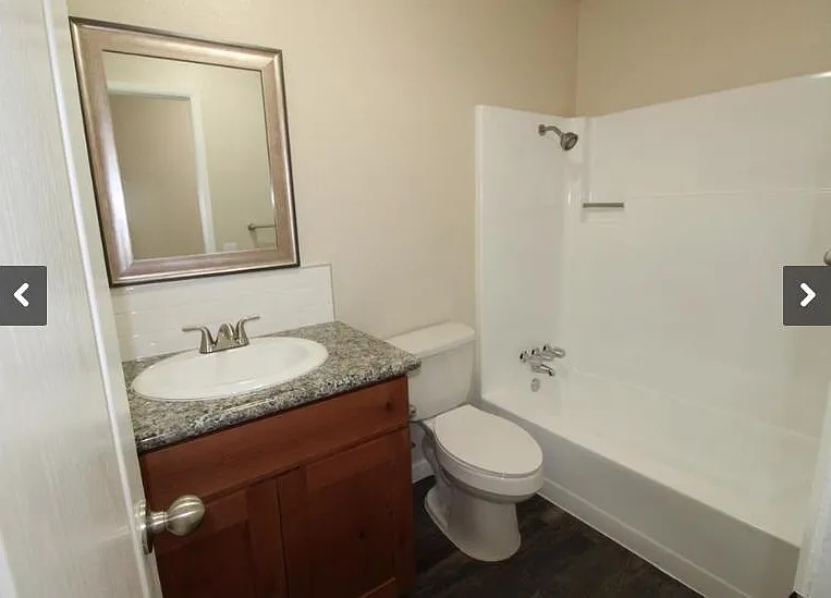 426 E Cameron St #A — Photo 6