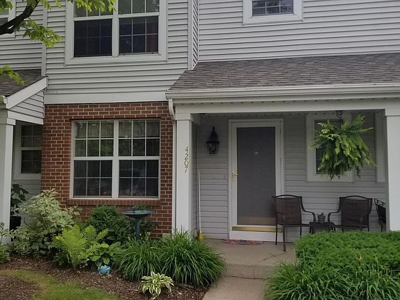 2nd image of 4207 Sawkaw Dr NE #14