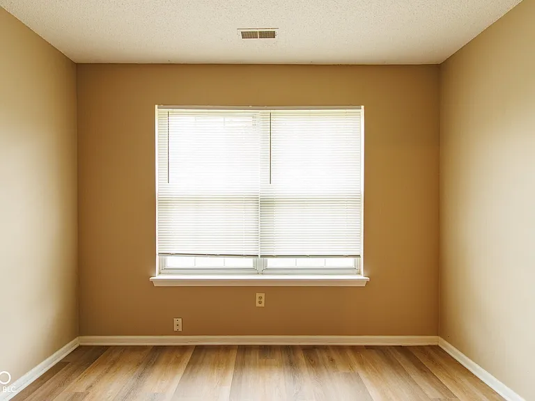 4119 Manasota Ct — Photo 13
