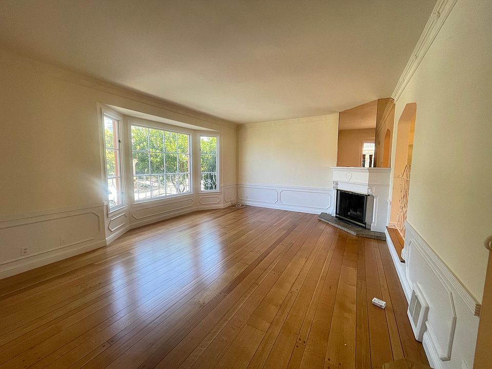 1st image of 113 Beaumont Ave