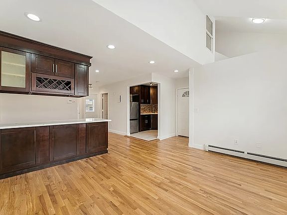 2nd image of 171 Beach 26 St