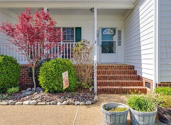 3rd image of 3901 Flavias Ct