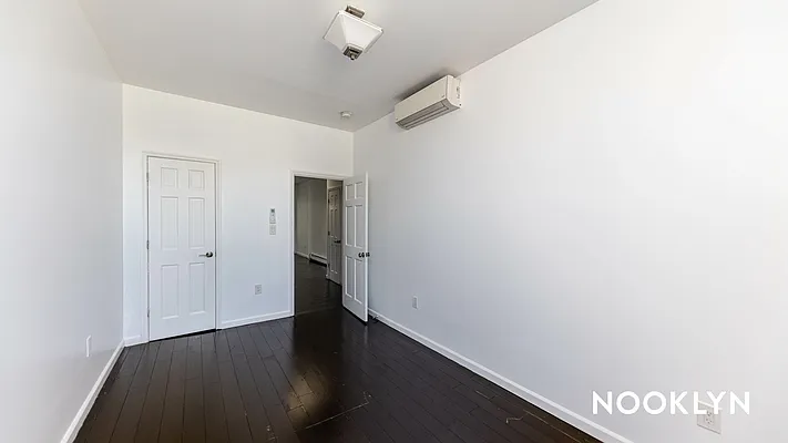 Rented by Nooklyn NYC LLC | media 16