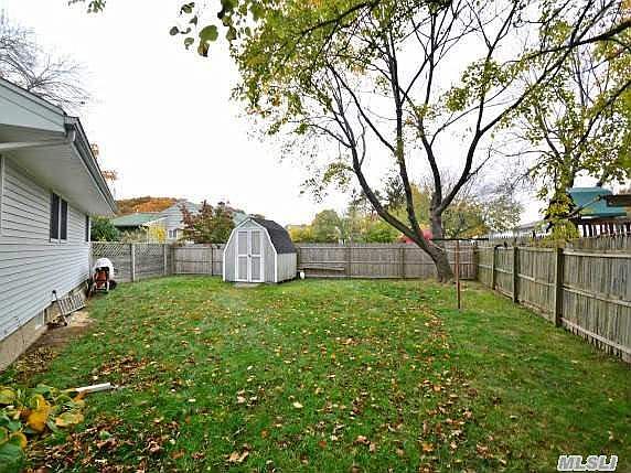4th image of 171 Hilltop Dr