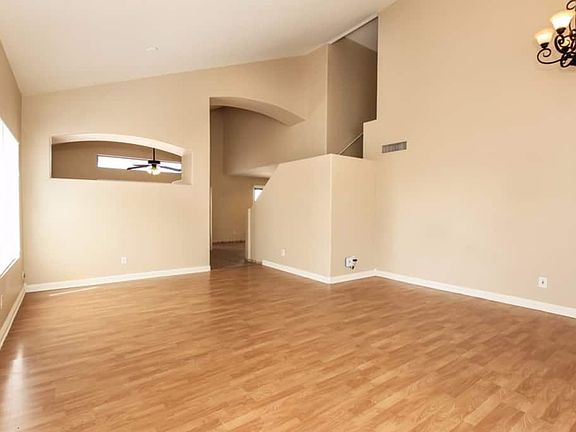 3rd image of 16212 N 160th Ave