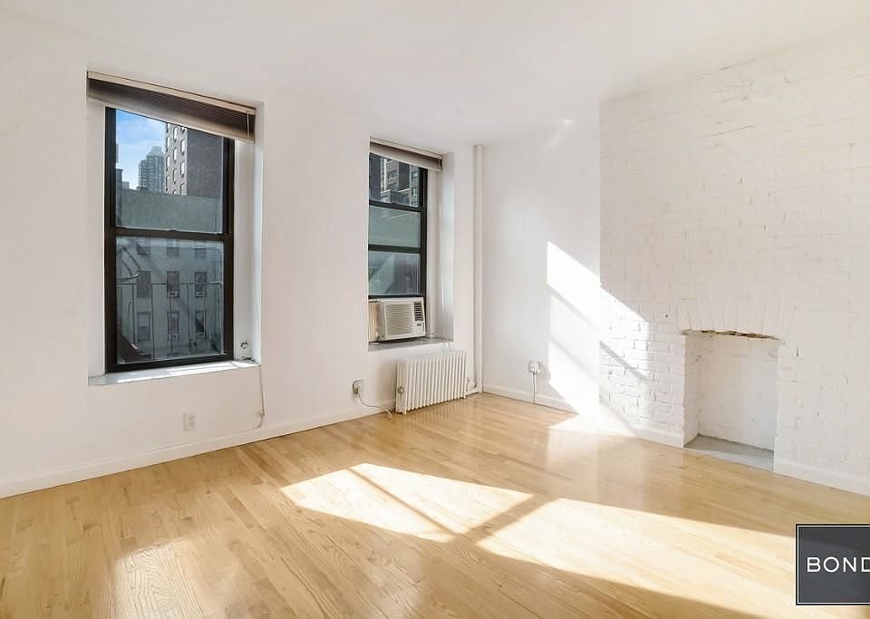 1st image of 1136 1st Ave #4A