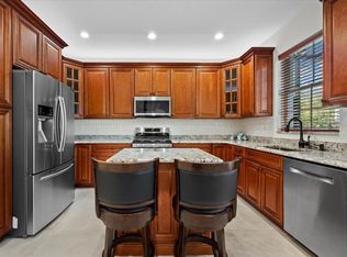 528 Tomahawk Ct, Palm Beach Gardens, FL 33410