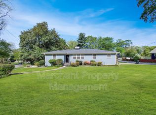 120 Grove Rd, Greenville, SC 29605