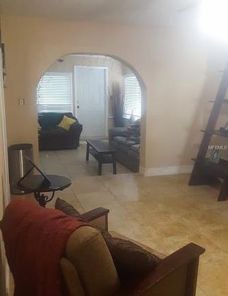 5th image of 730 Baywood Cir