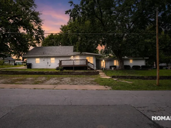 420 E Aberdeen St, Independence, MO 64055