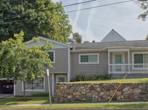 770 Griswold St, Jackson, MI 49203