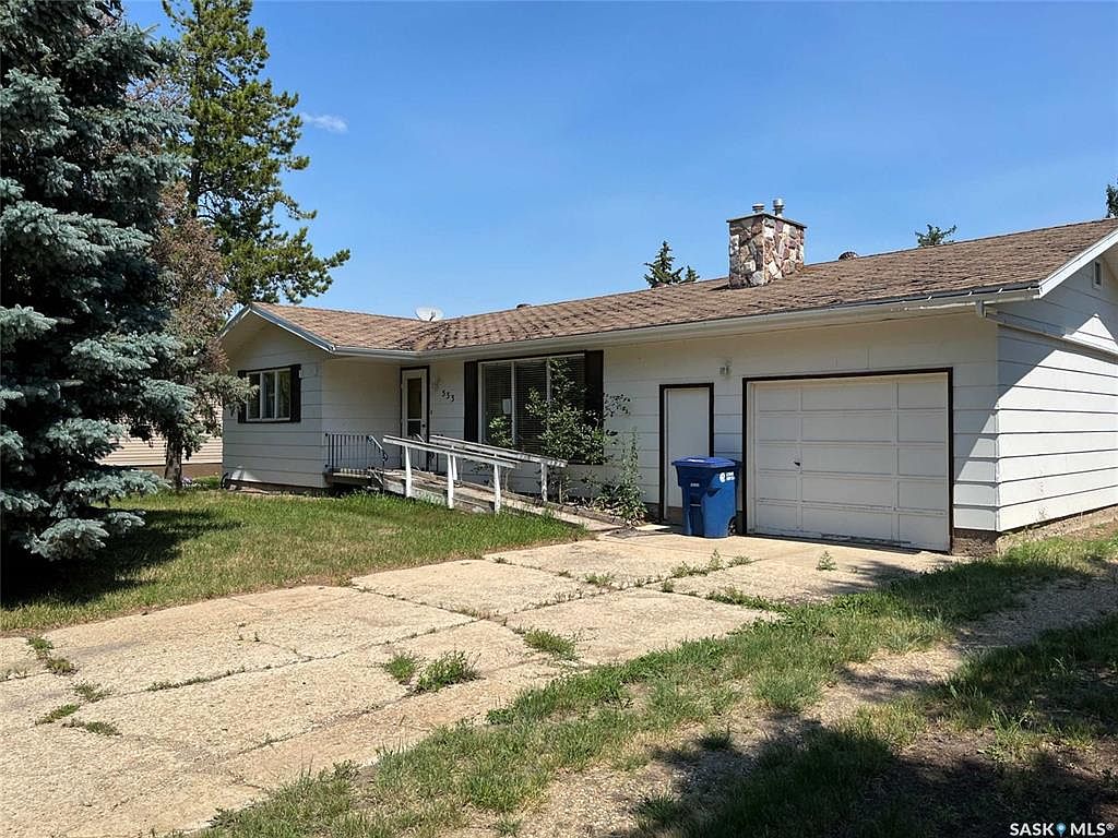 533 Main STREET, Lafleche, SK S0H 2K0 MLS SK977911 Zillow
