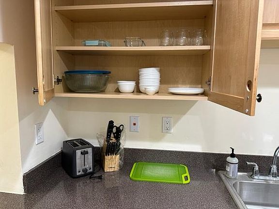 4th image of 1205 Mariposa Ave APT 317
