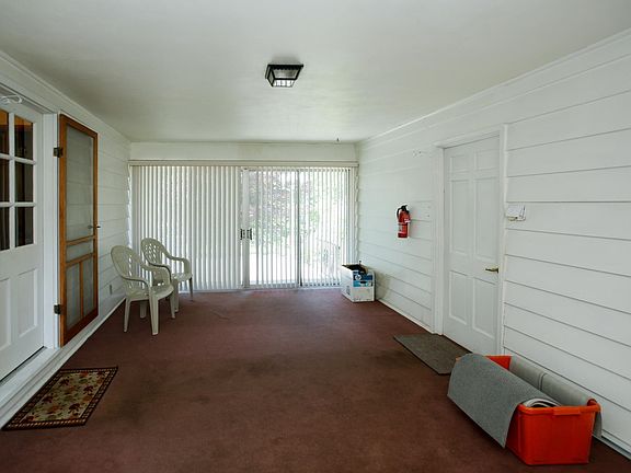 3627 meadowcroft-103