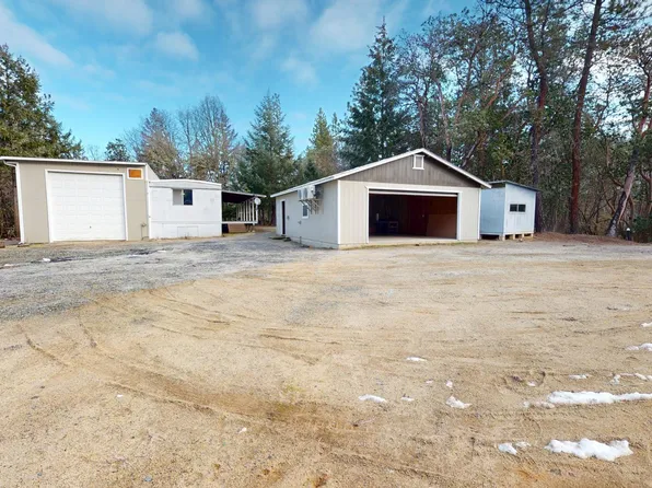 348 Sierra Way, Grants Pass, OR 97526