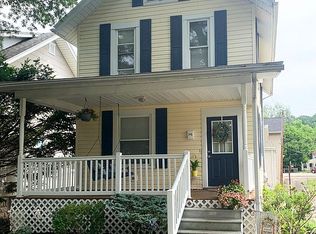 704 7th St, Marietta, OH 45750