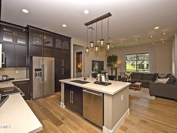 4th image of 6565 E Thomas Rd Unit 1042