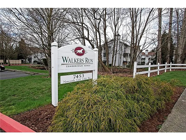 7453 133rd Ave SE #D-101 photo 1