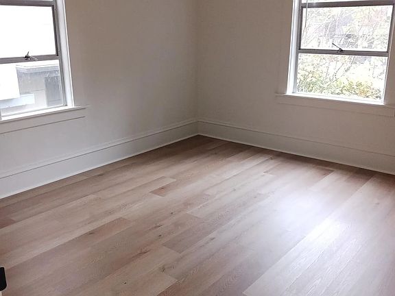 5th image of 3829 Evanston Ave N