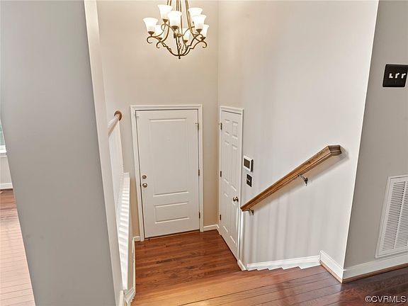 5th image of 1720 Parkwood Ave