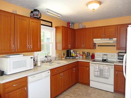 2nd image of 394 Willow Oak Ter