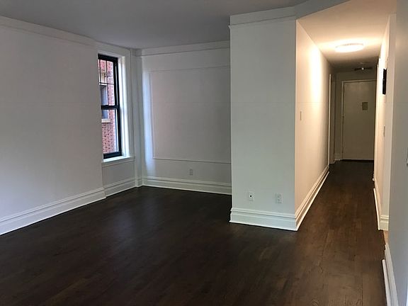 3rd image of 92 Gates Ave #3O