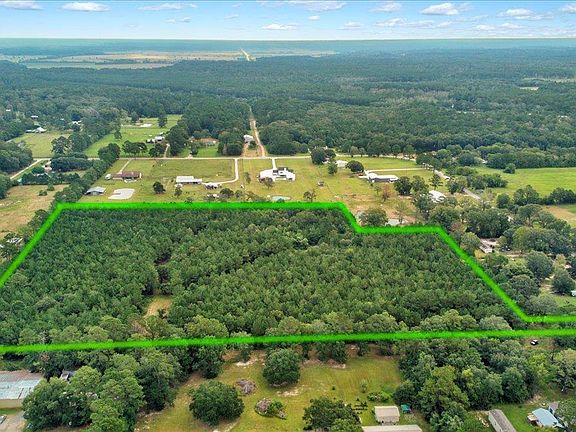 4th image of Duncan Woods Ln