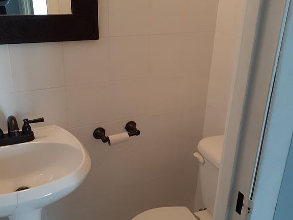 3rd image of 68 Vassar St #2BDA